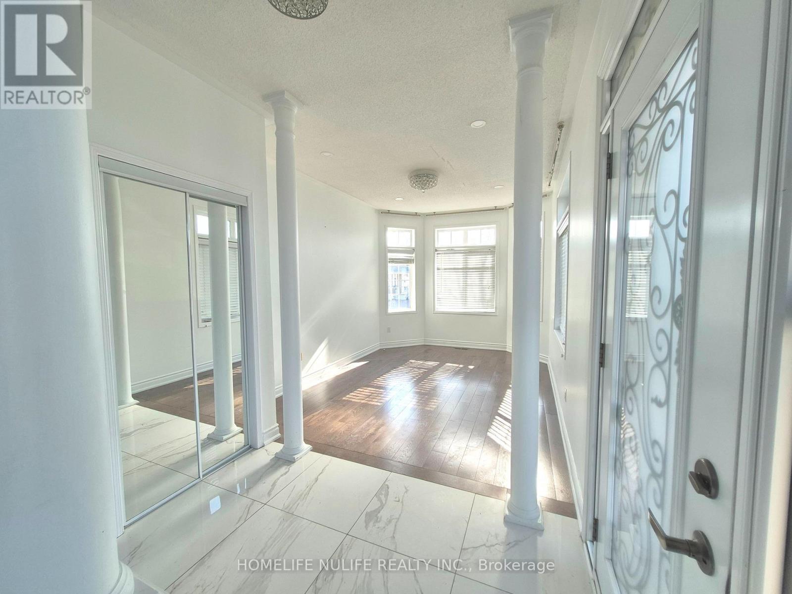3866 THOMAS STREET - 12