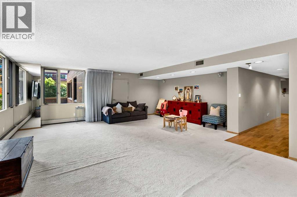 #201A 500 Eau Claire Avenue SW - 13