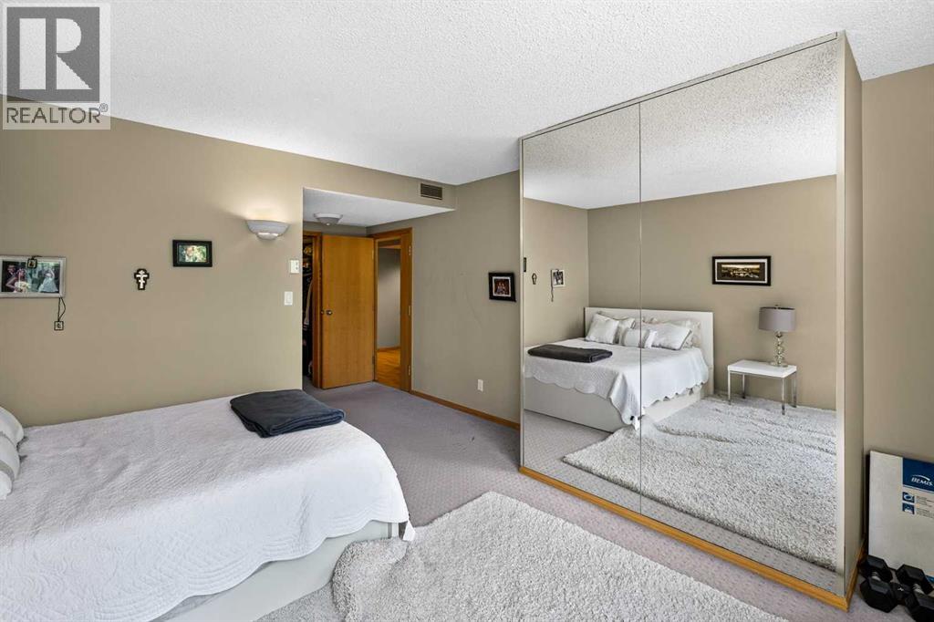 #201A 500 Eau Claire Avenue SW - 23