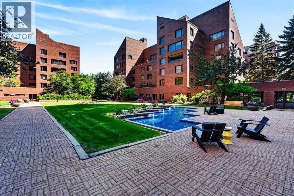 #201A 500 Eau Claire Avenue SW - 34