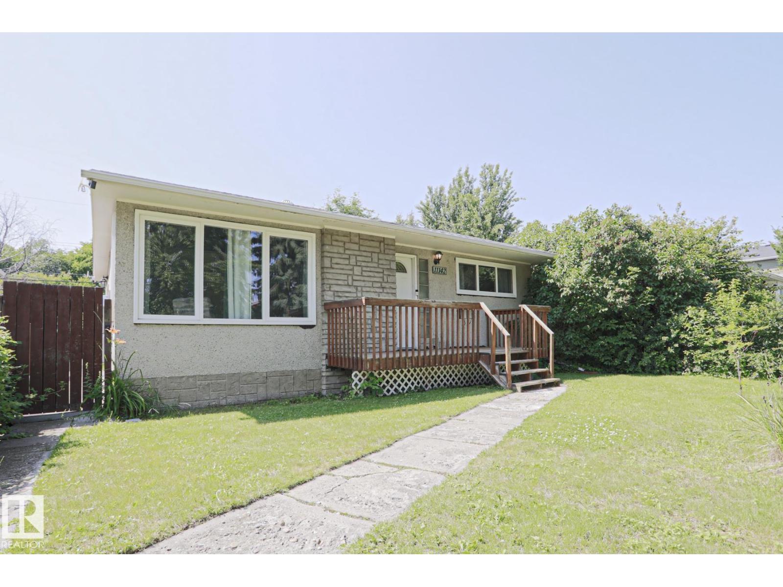 11142 51 ST NW - 1