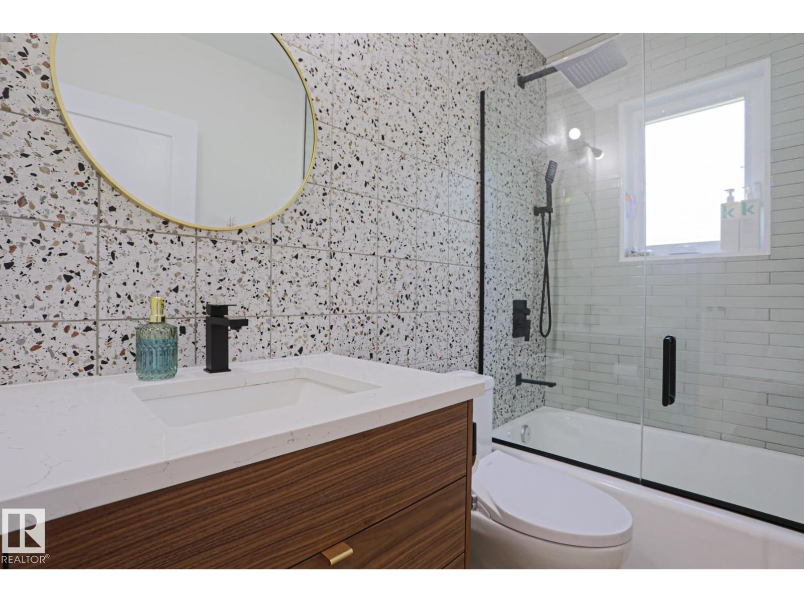 11142 51 ST NW - 15