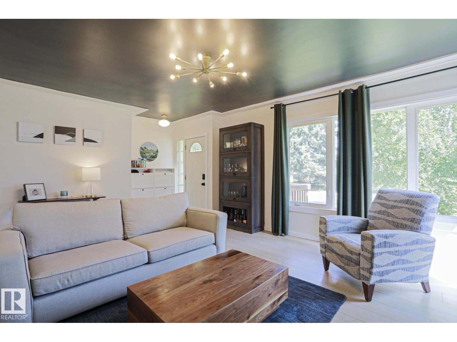 11142 51 ST NW - 2