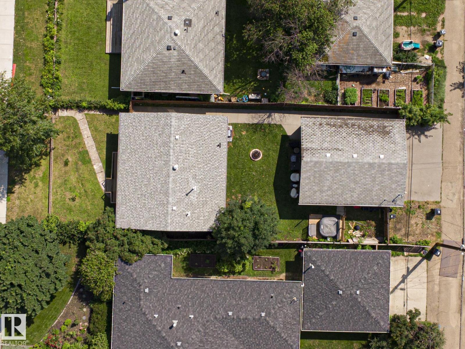11142 51 ST NW - 31