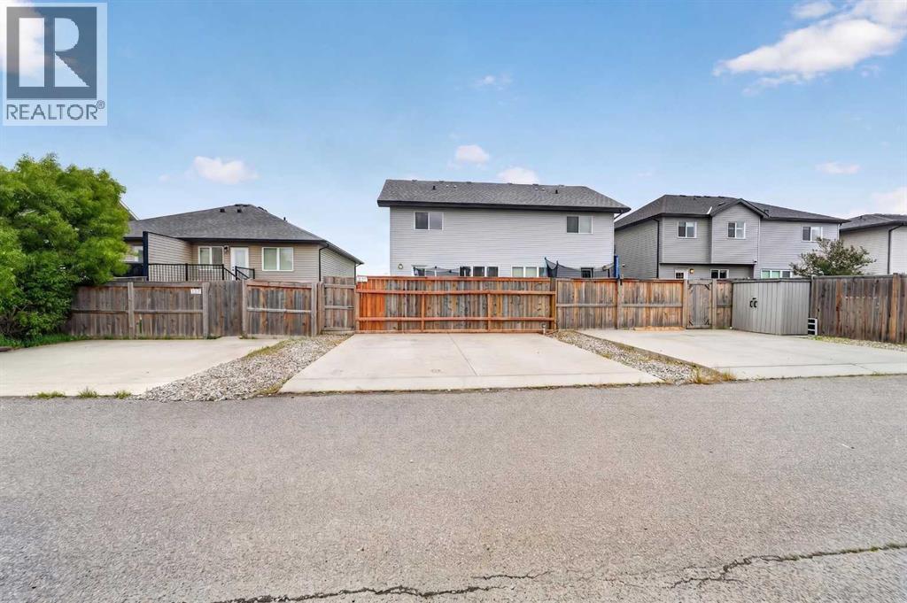 285 Coalbanks Boulevard W - 38