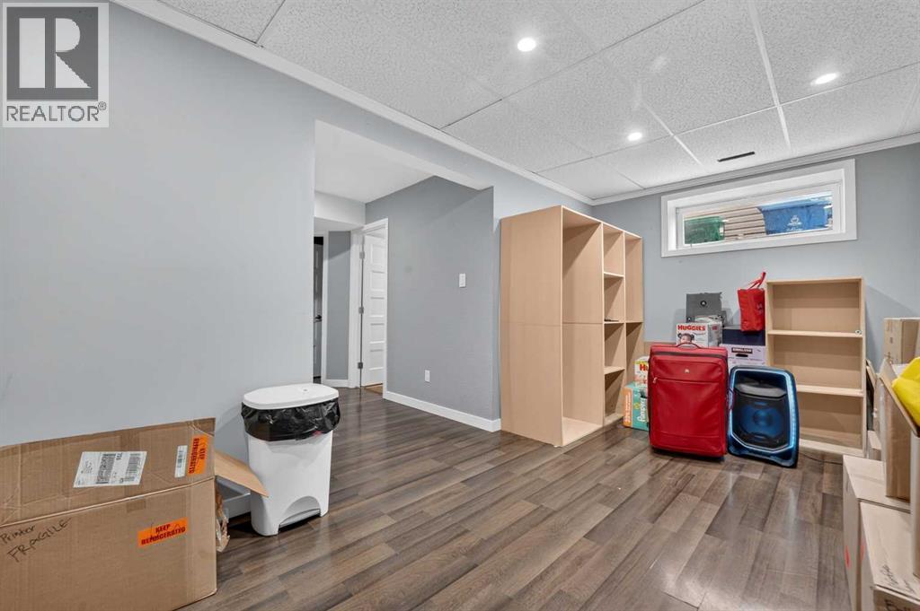 285 Coalbanks Boulevard W - 30