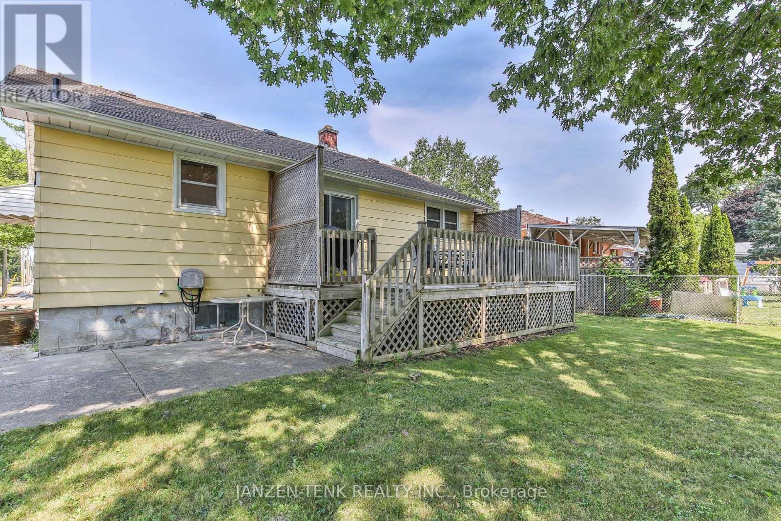 51 VICTORIA STREET S - Image 21