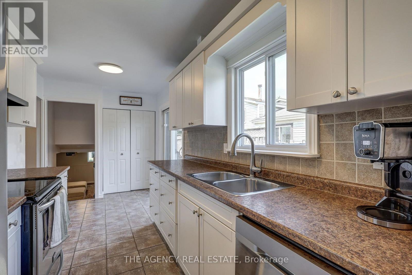 84 ADSWOOD ROAD - 11