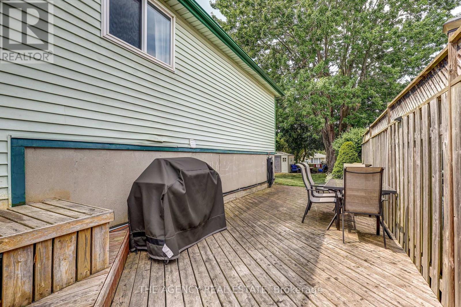84 ADSWOOD ROAD - 37