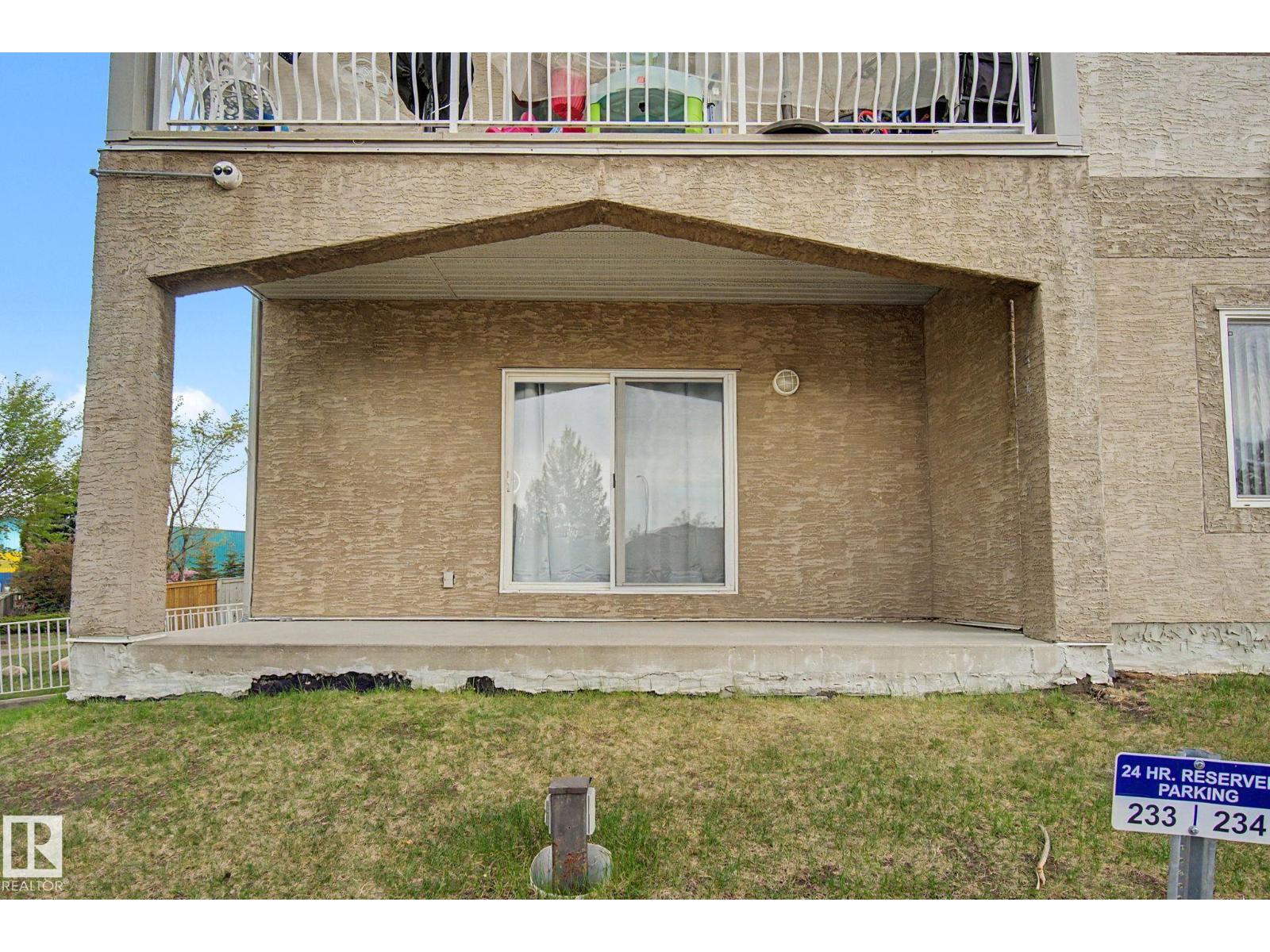 #105 240 SPRUCE RIDGE RD - 33
