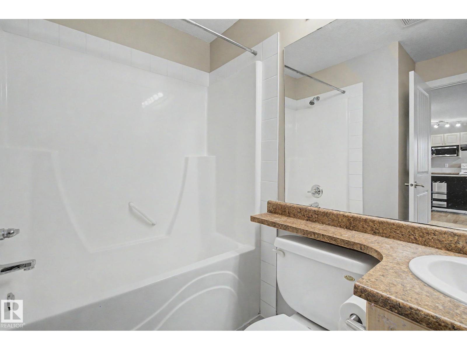 #105 240 SPRUCE RIDGE RD - 22