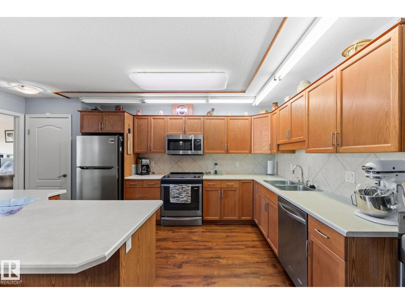 #306 6623 172 ST NW - 17