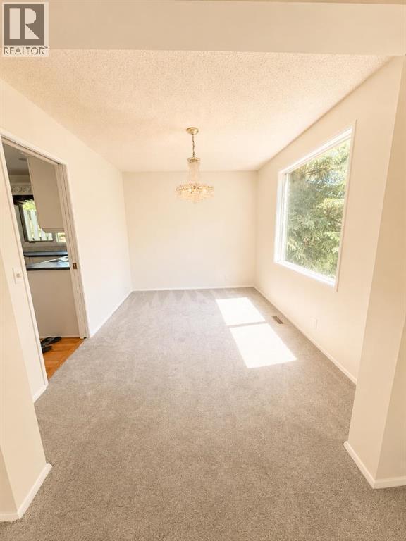 540 Varsity Estates Place NW - 8