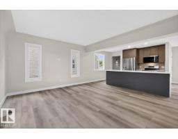 9723 65 Av Nw, Edmonton, AB T6E0M4 Photo 9