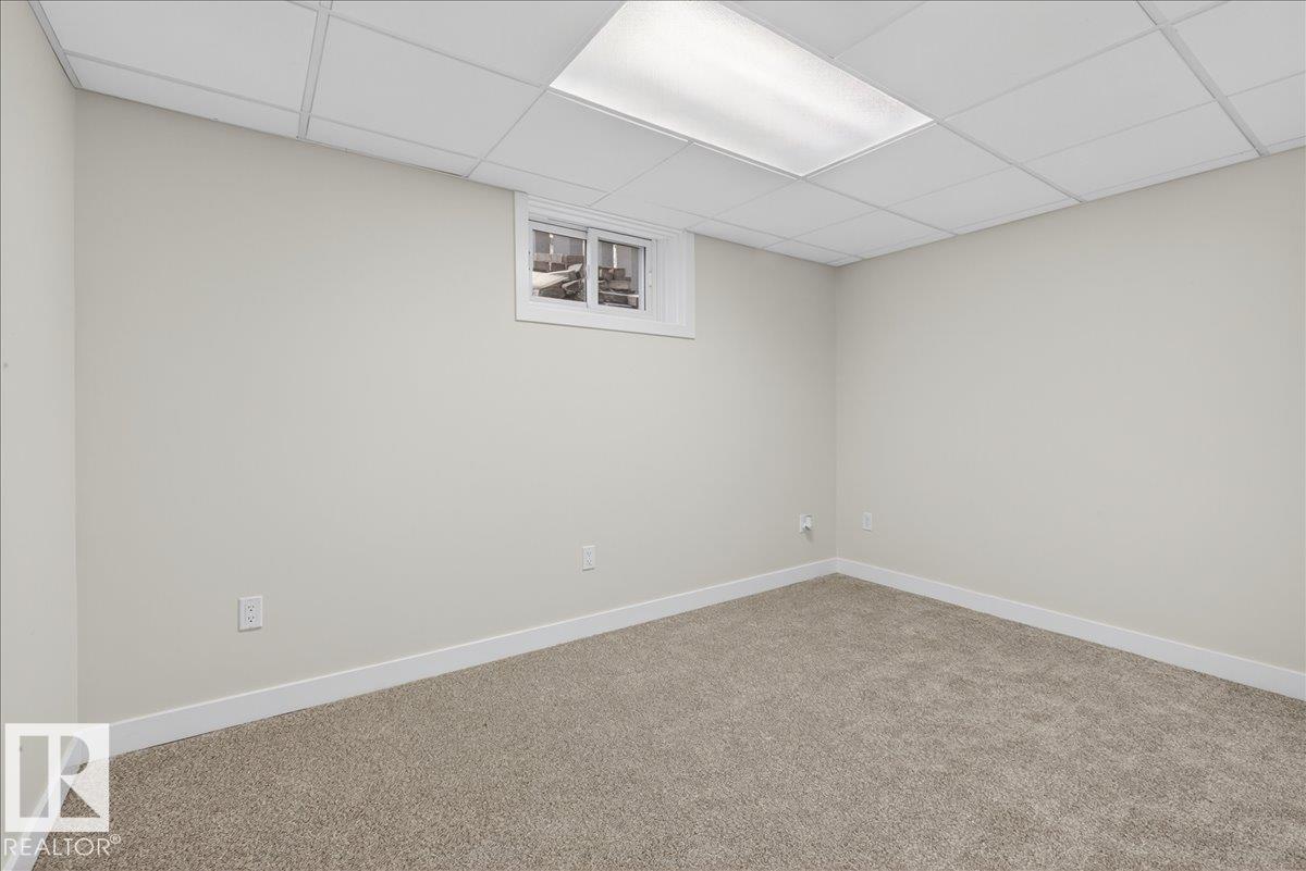 9723 65 AV NW - 48