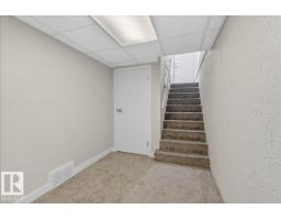 9723 65 Av Nw, Edmonton, AB T6E0M4 Photo 30