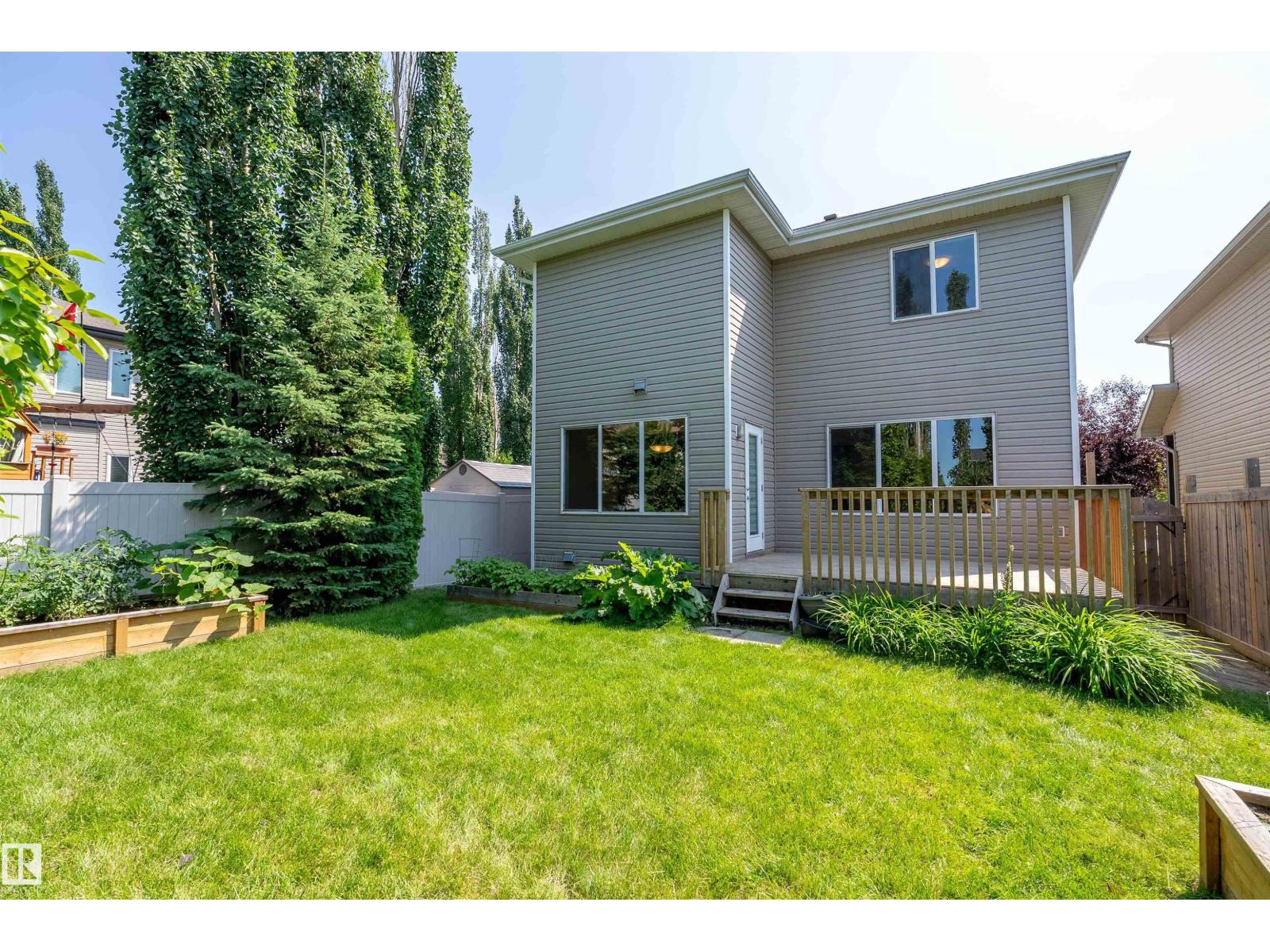 17330 8A AV SW - 36