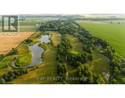 4331 Egremont Road, Plympton Wyoming, ON N0N1E0 Photo 12