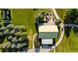 4331 Egremont Road, Plympton Wyoming, ON N0N1E0 Photo 20