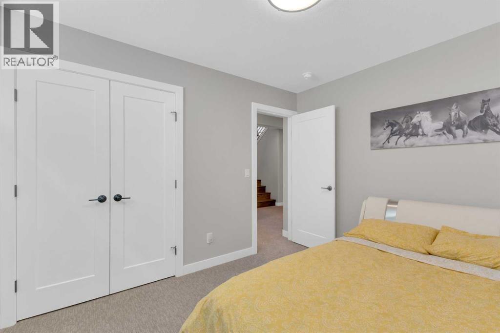 31 Vanson Close - 24