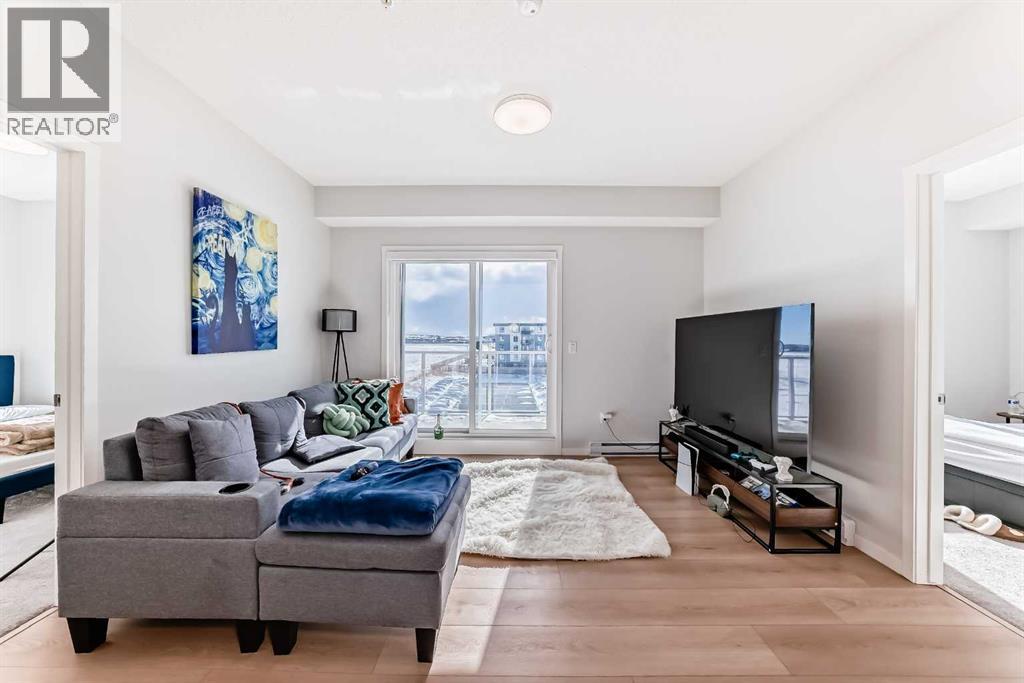 #4414 550 Belmont Street SW - 1