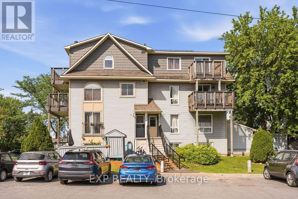 #UNIT #56 1704 TANGUAY COURT - 1