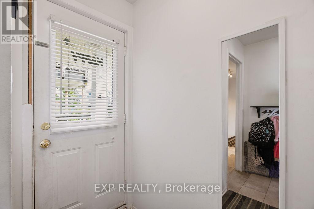 #UNIT #56 1704 TANGUAY COURT - 11