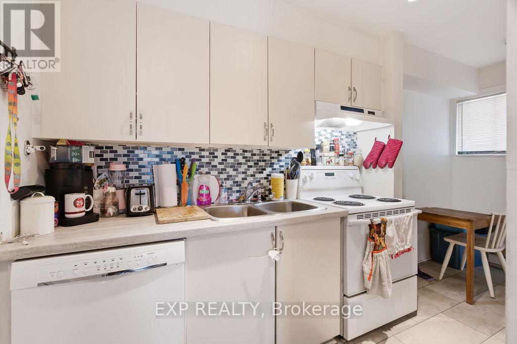#UNIT #56 1704 TANGUAY COURT - 19
