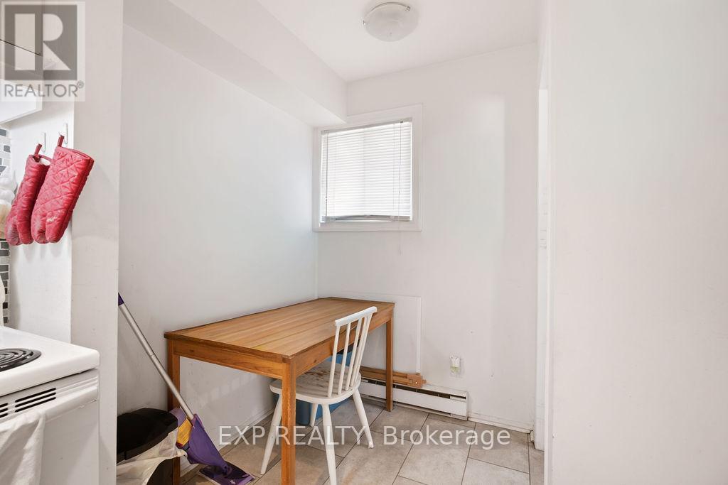 #UNIT #56 1704 TANGUAY COURT - 24
