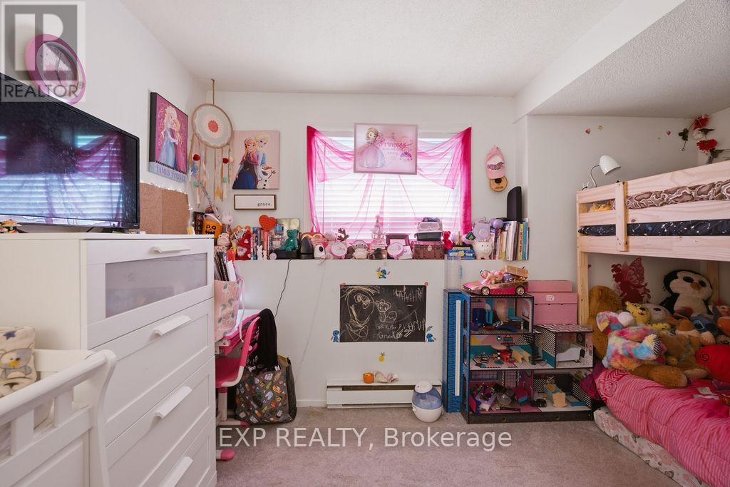 #UNIT #56 1704 TANGUAY COURT - 30