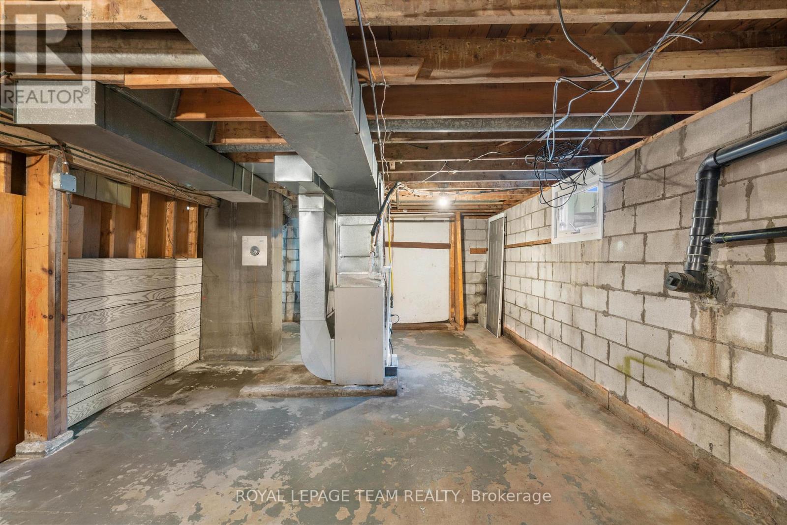 12029 MAIN STREET - 20