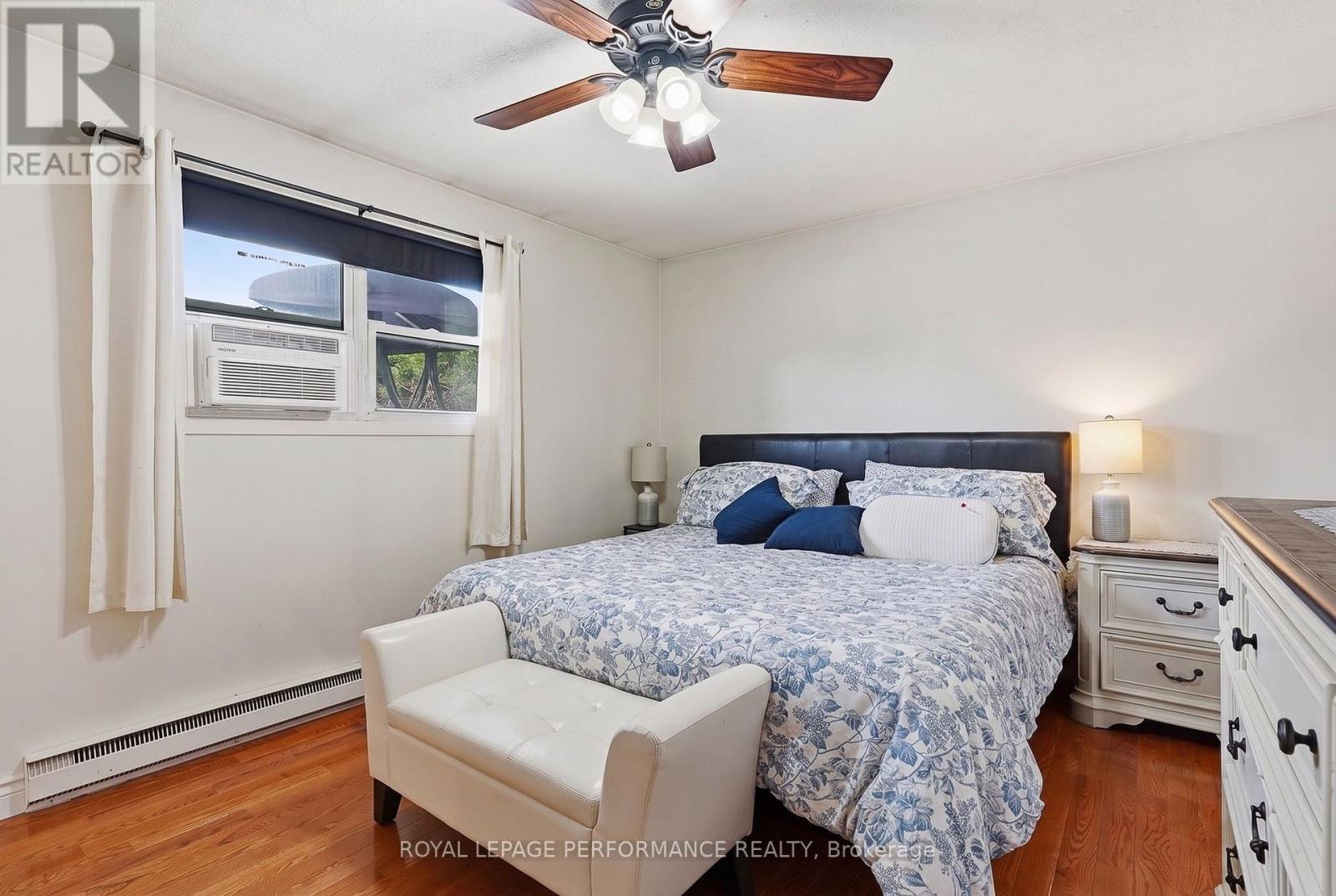 321 SAINTE-ANNE STREET - 13