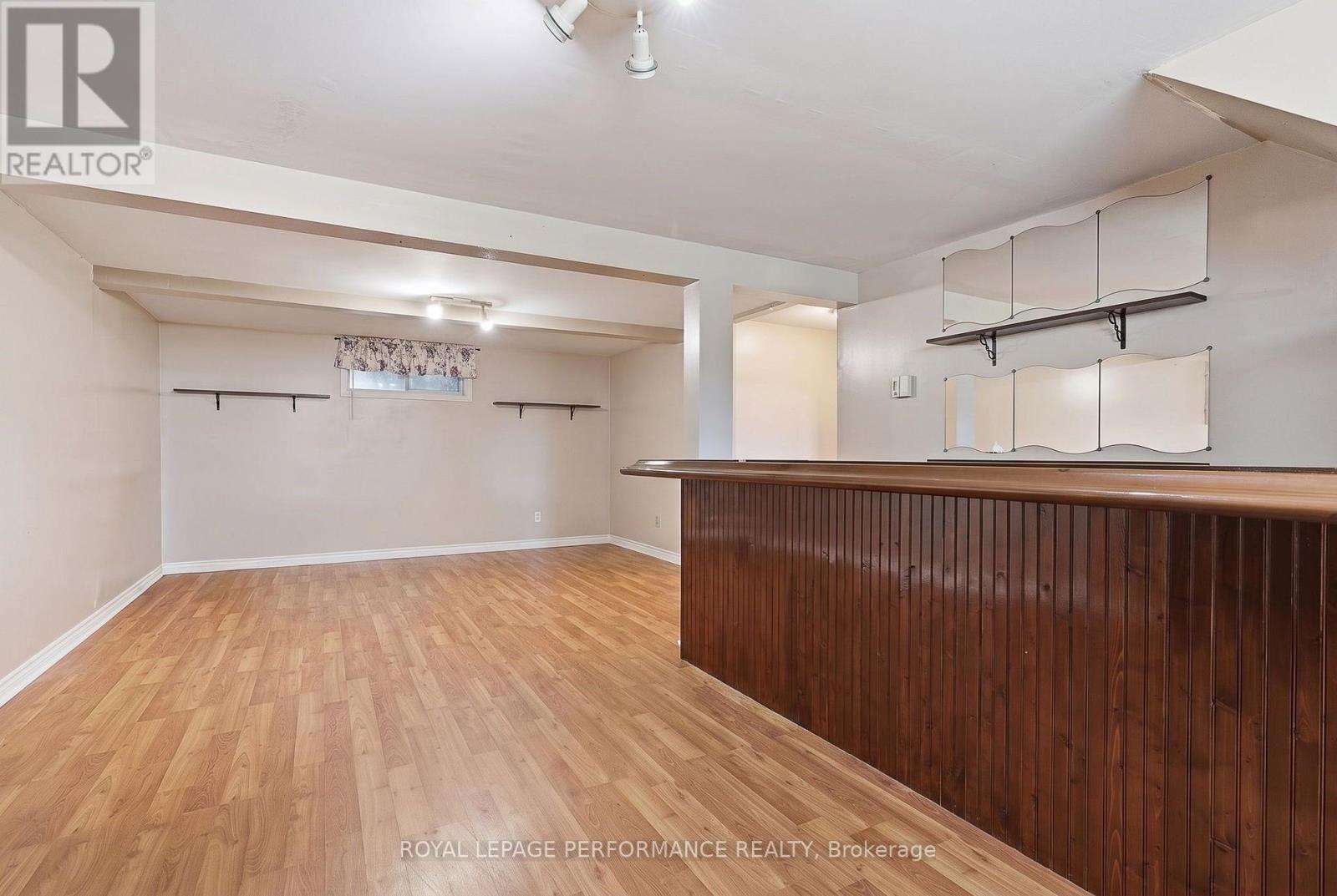 321 SAINTE-ANNE STREET - 22
