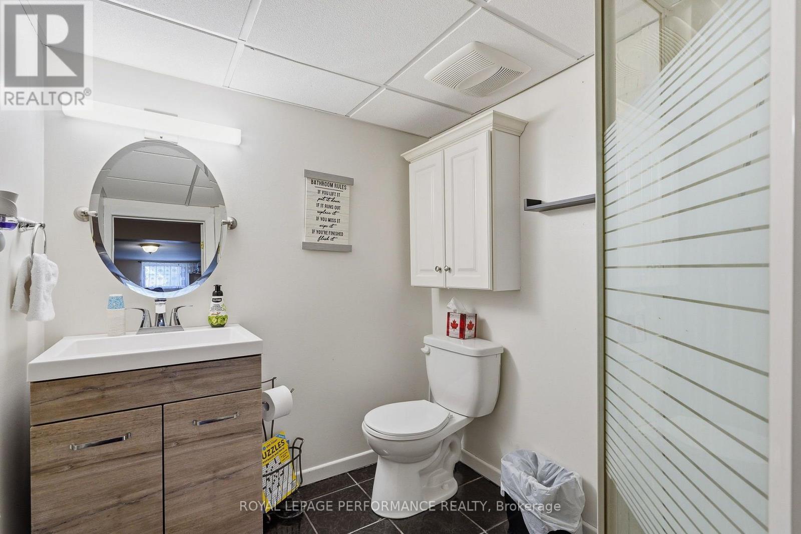 321 SAINTE-ANNE STREET - 25