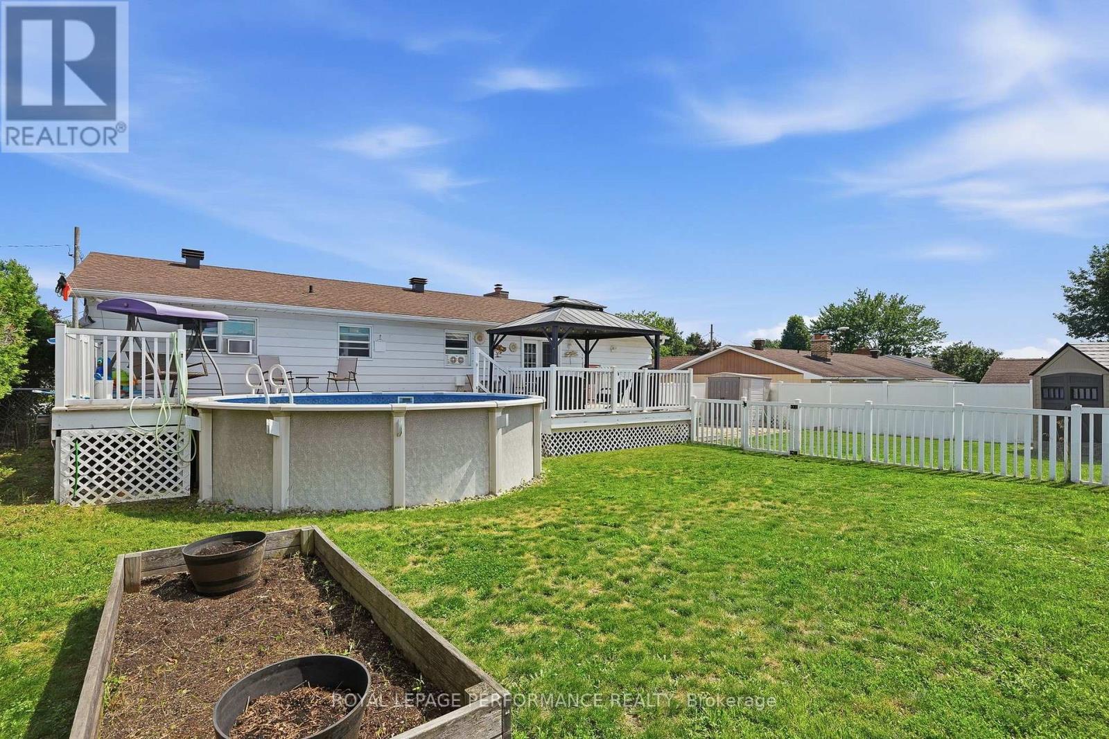 321 SAINTE-ANNE STREET - 29