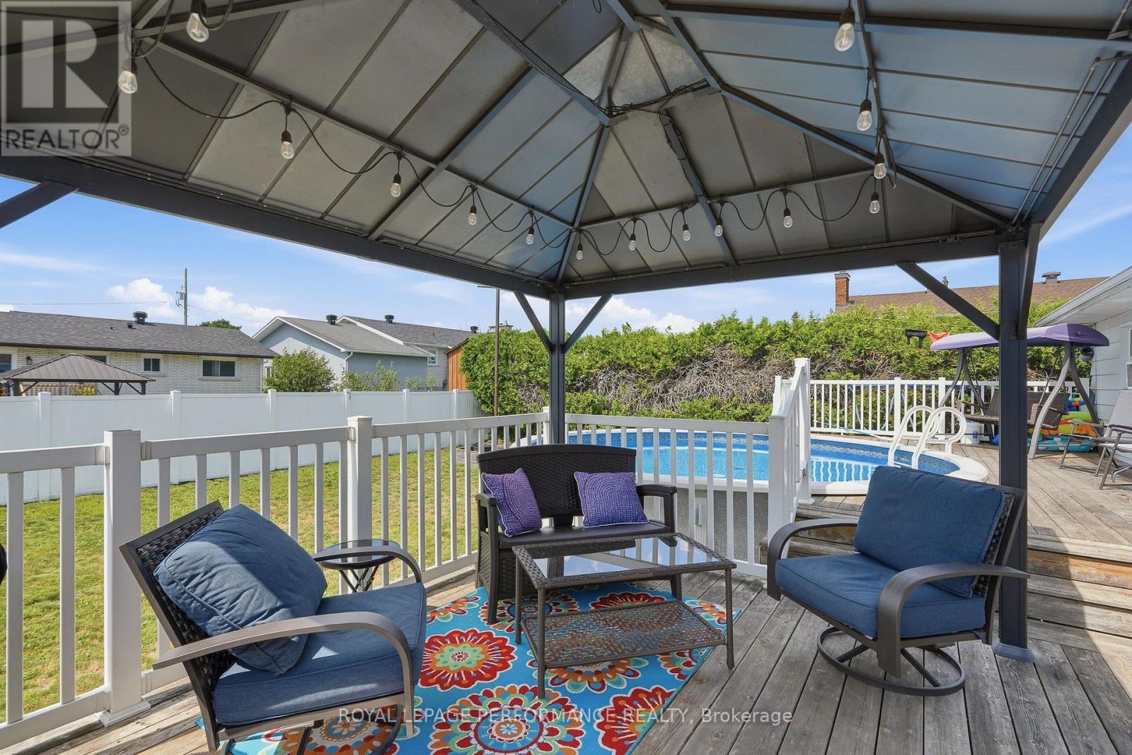 321 SAINTE-ANNE STREET - 30