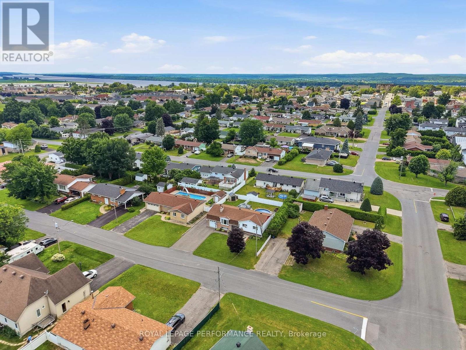 321 SAINTE-ANNE STREET - 34