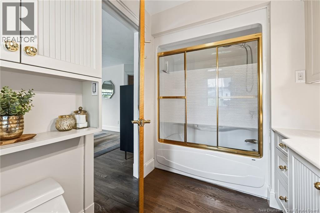 75 Louis-A-Charles Street - 33