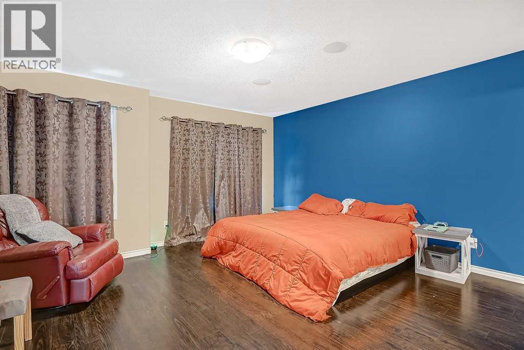 8821 88 Street - 24