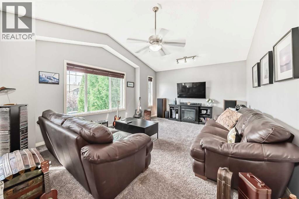 188 Chapala Drive SE - 15