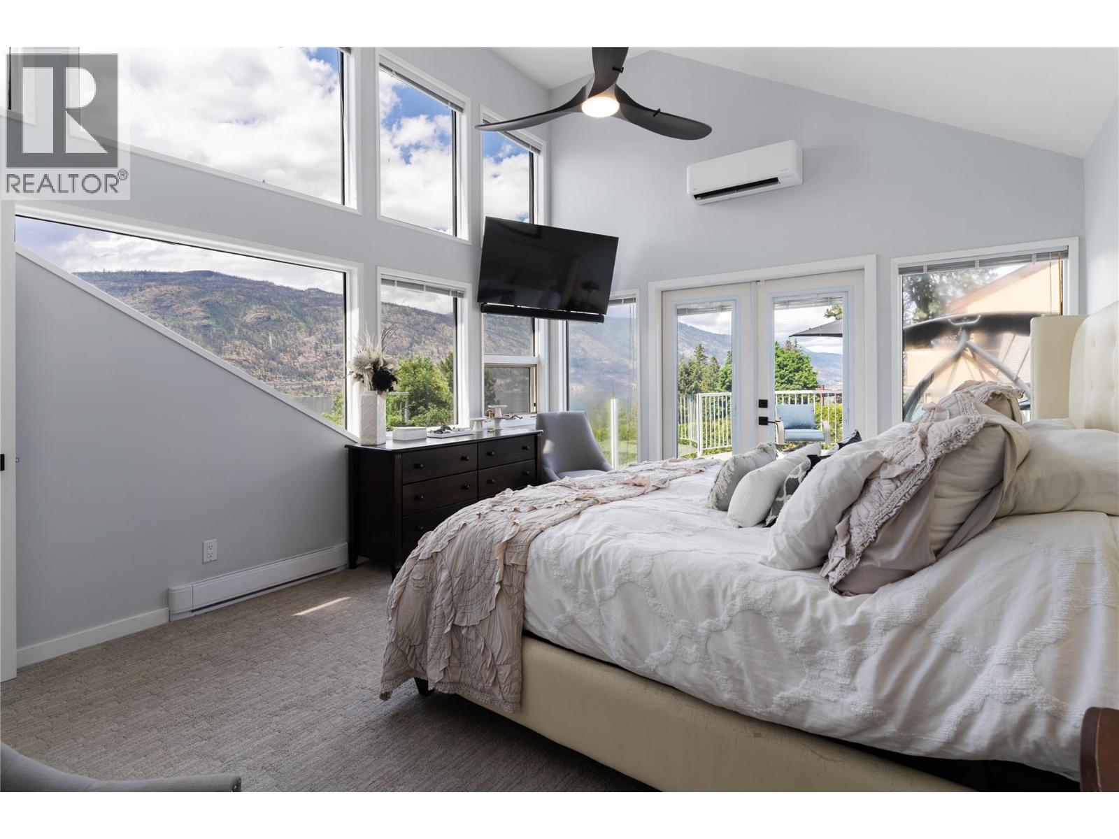 2060 Bennett Road - 34