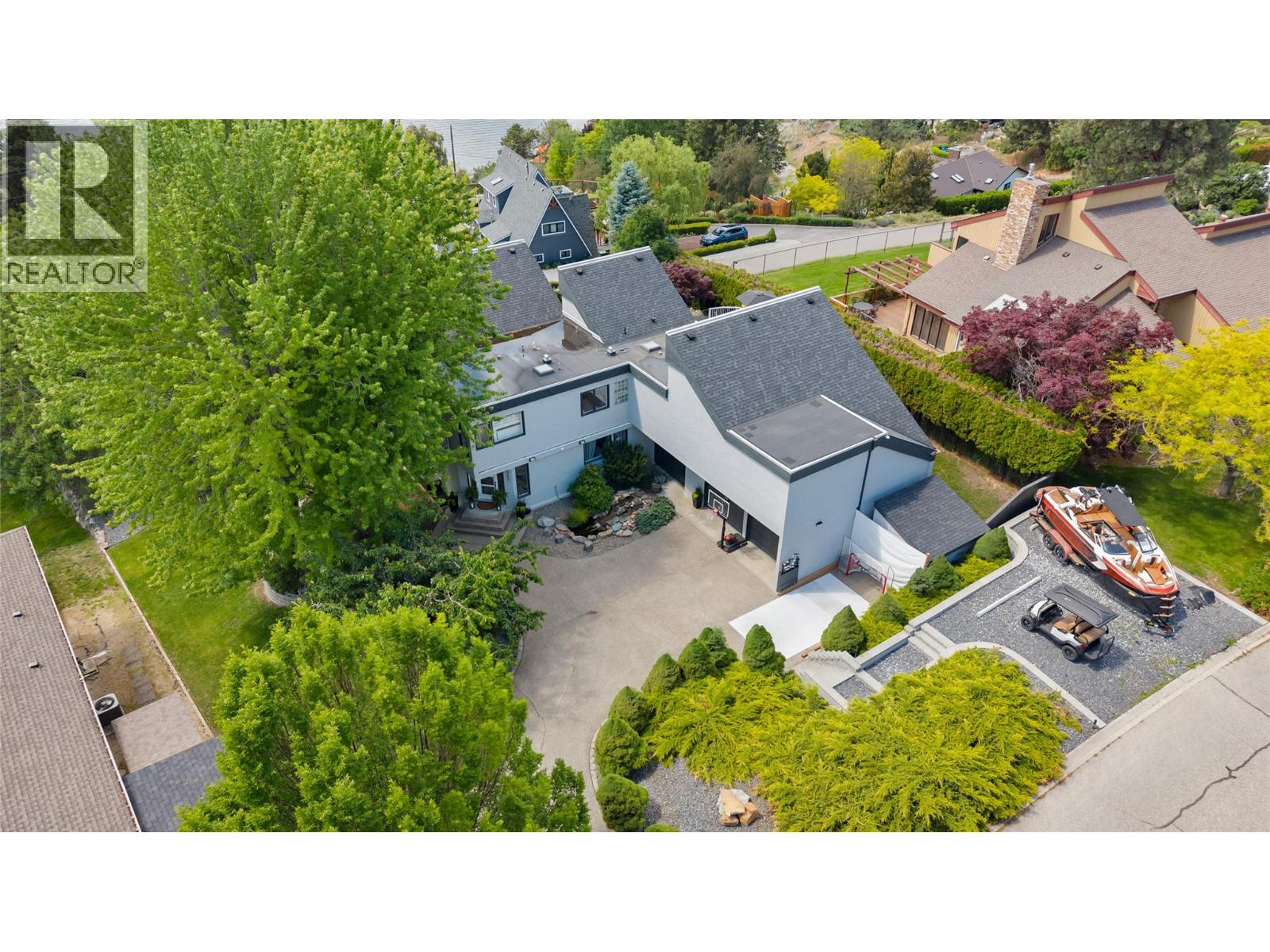 2060 Bennett Road - 68