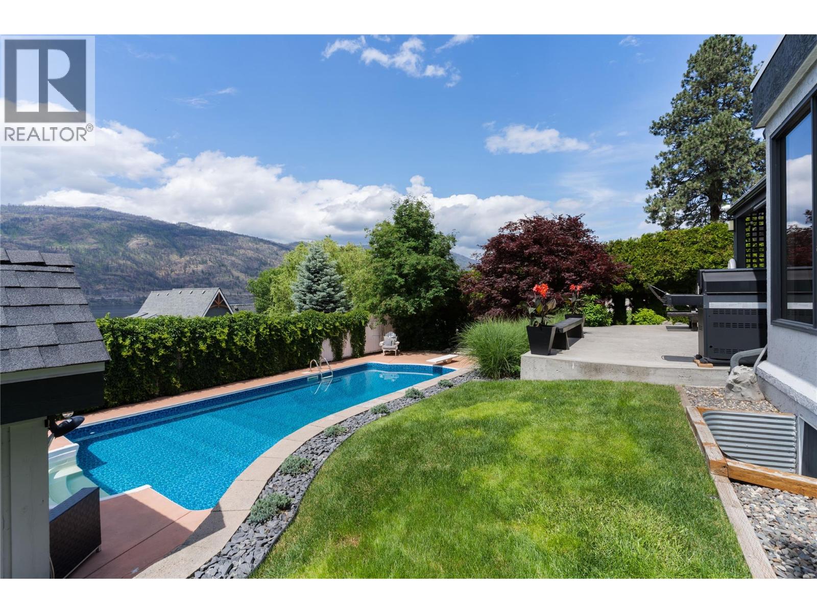 2060 Bennett Road - 27