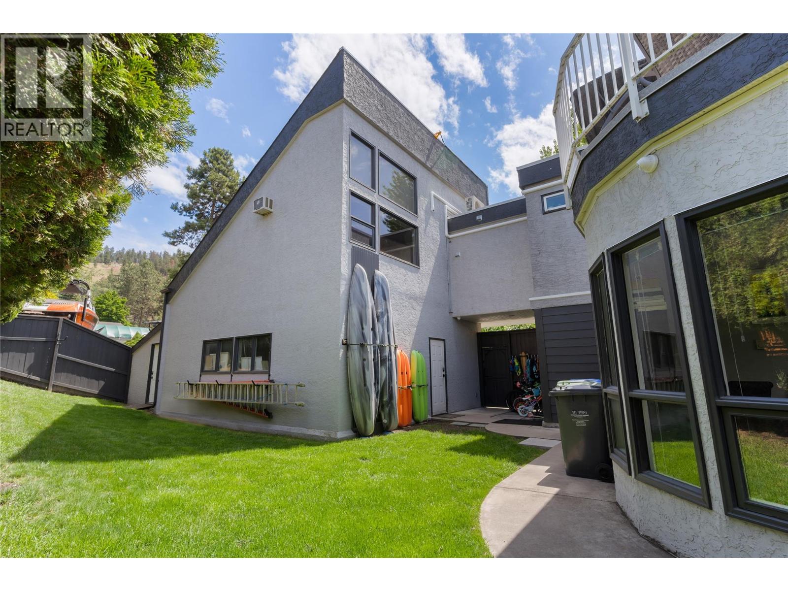 2060 Bennett Road - 63