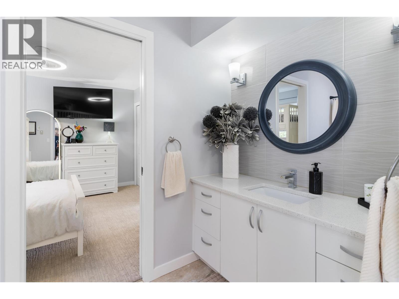 2060 Bennett Road - 45