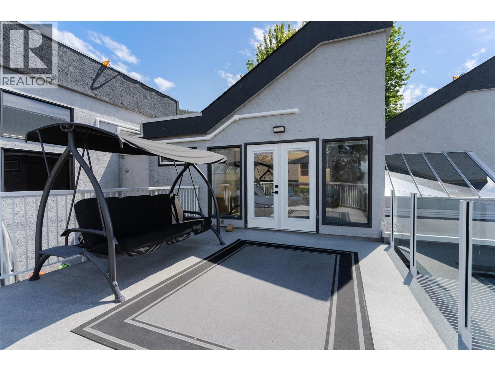 2060 Bennett Road - 40