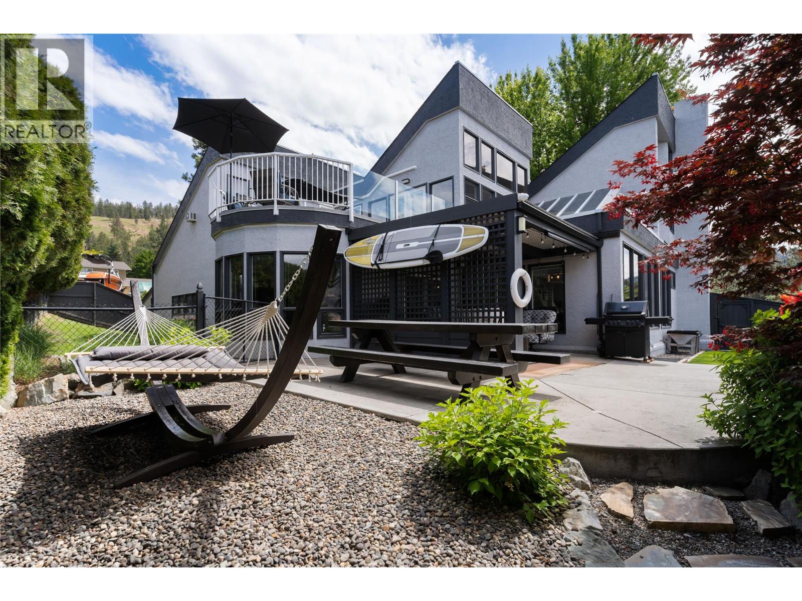 2060 Bennett Road - 31