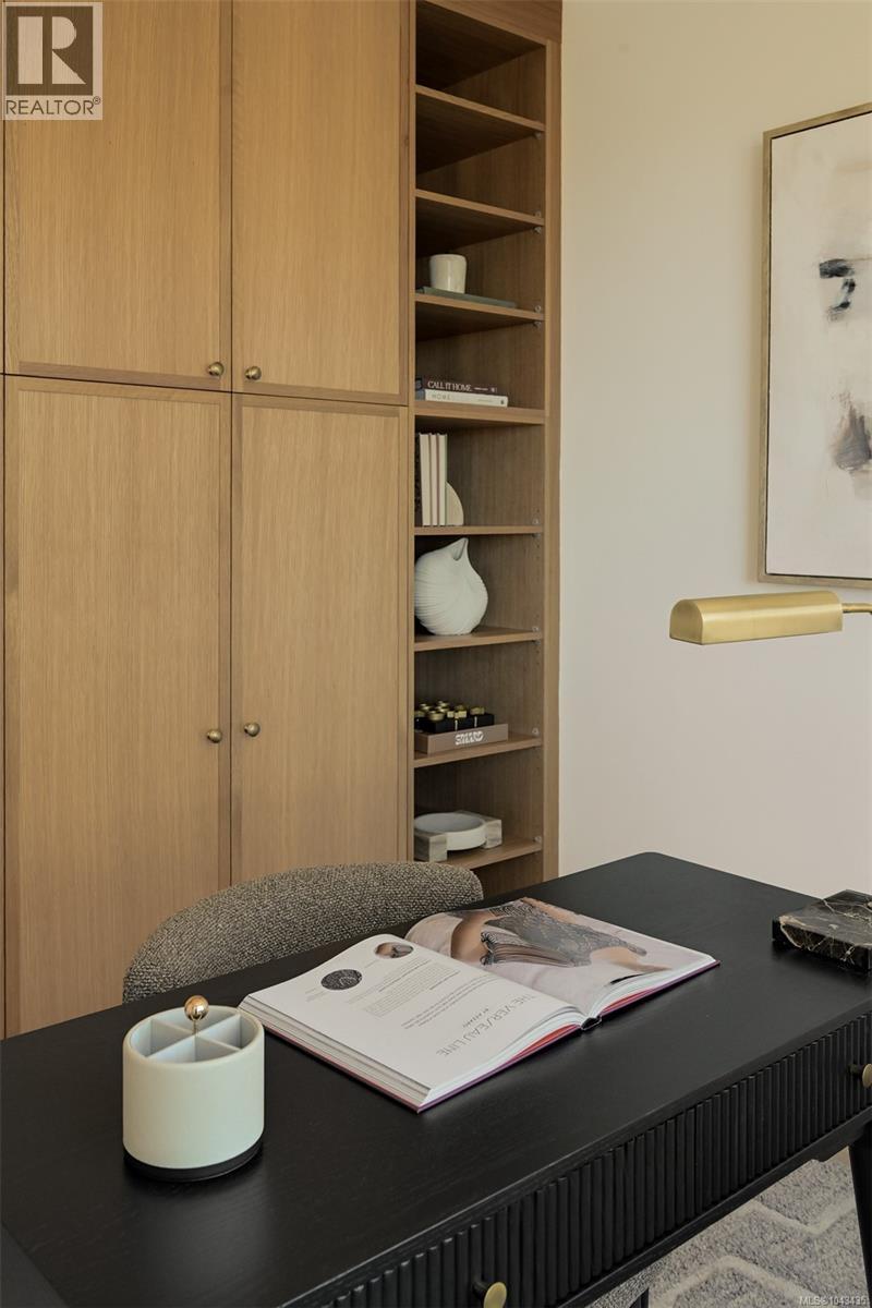 #2 3080 Oakdowne Rd - 39
