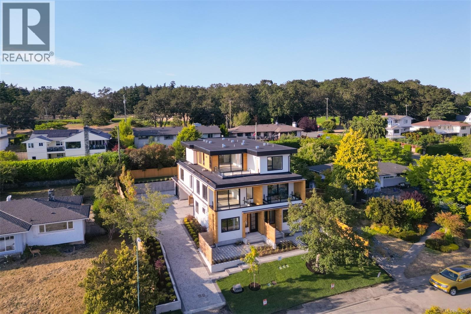 #2 3080 Oakdowne Rd - 66