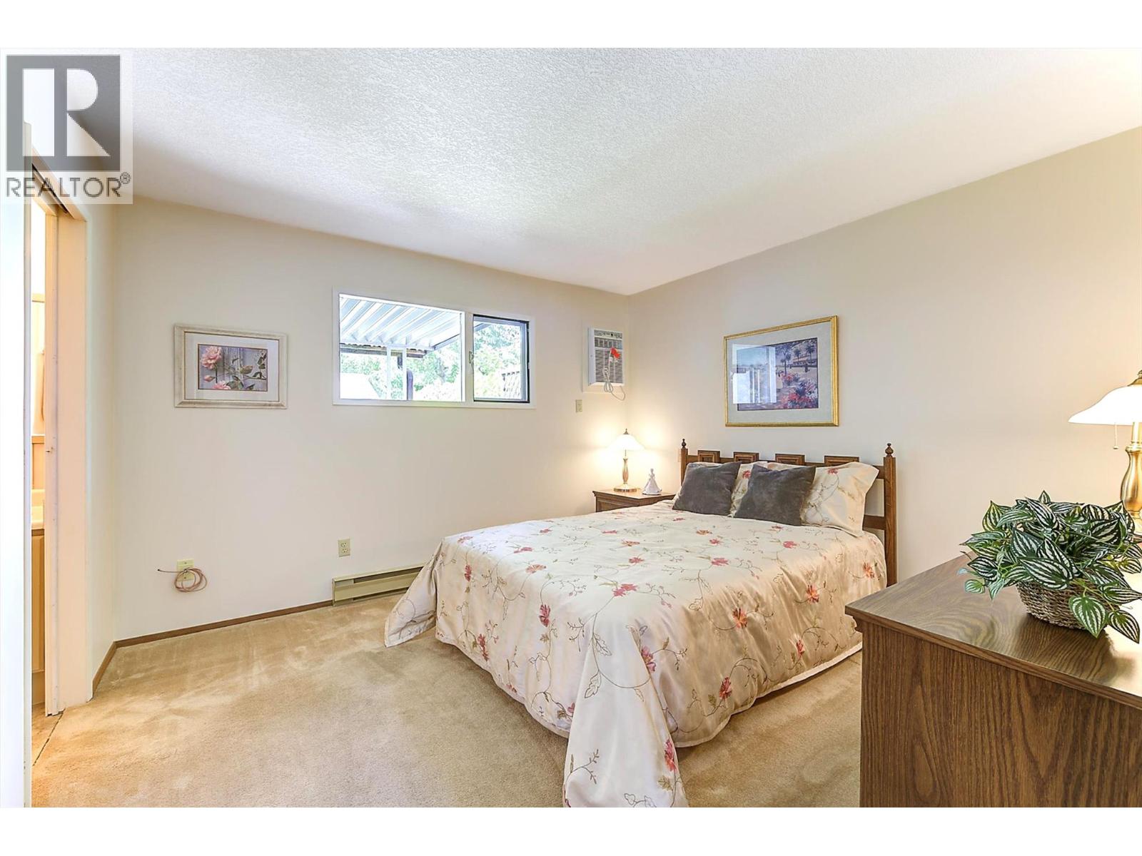 2434 Rhondda Crescent - 14